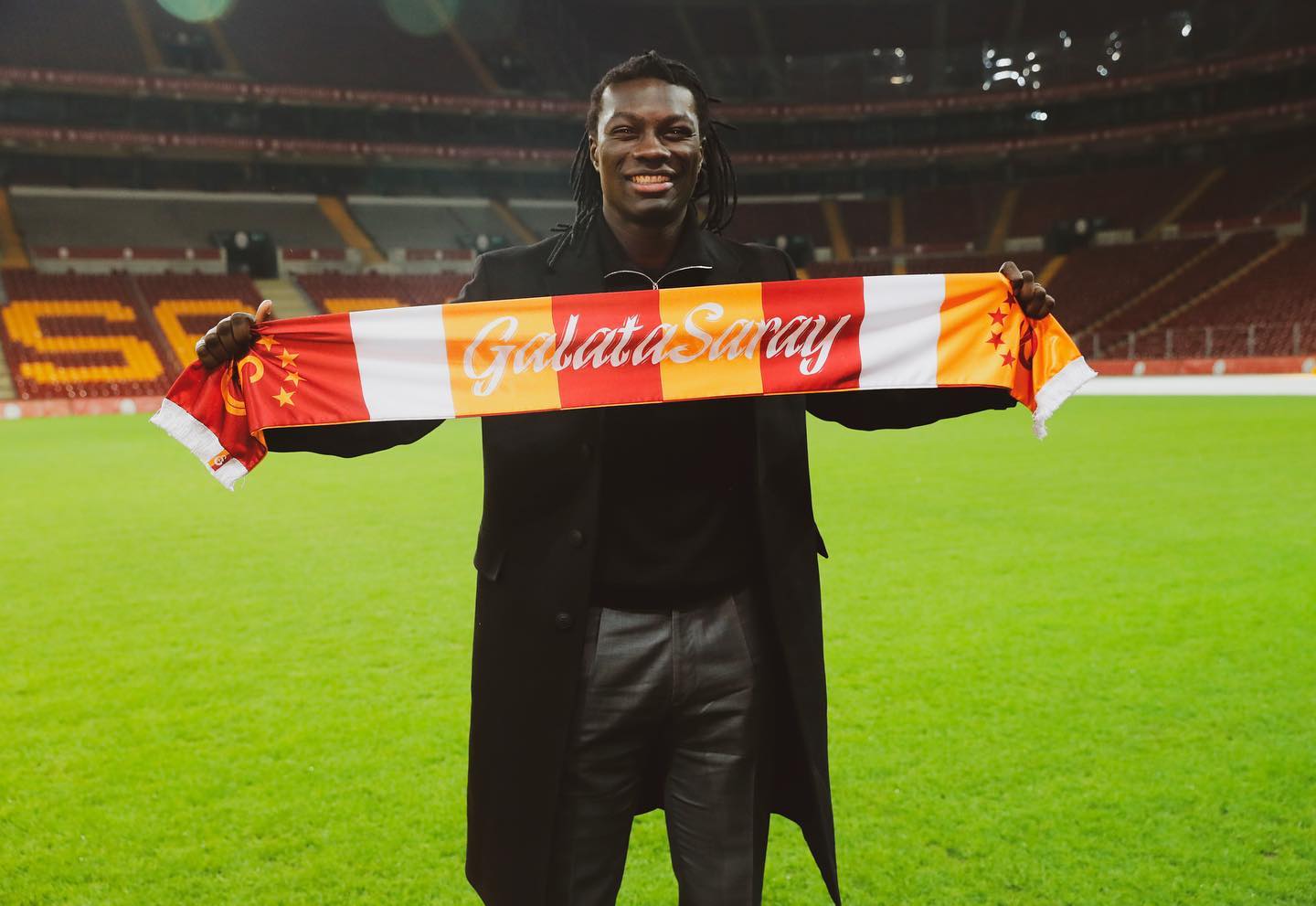 bafetimbi-gomis.jpg