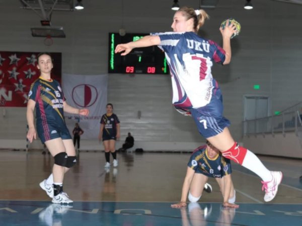 sporun-izinde-ajda-mutlu-1.jpg