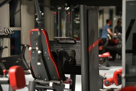 ydu-spor-kulesi-2.jpg